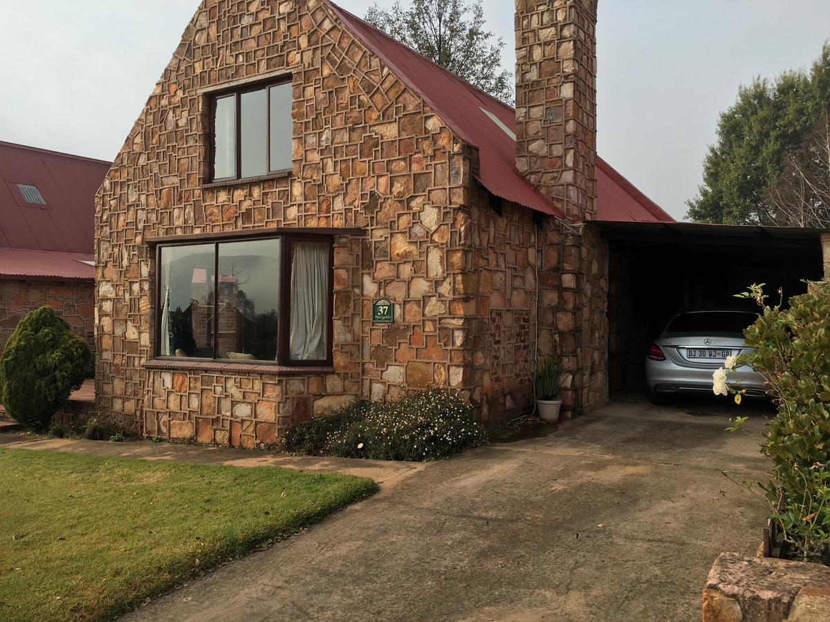 Marigold'S 37 Critchley Common Villa Dullstroom Dış mekan fotoğraf
